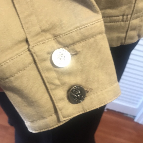 Brown jean jacket. Size small. Cotton/spandex. - Picture 9 of 12